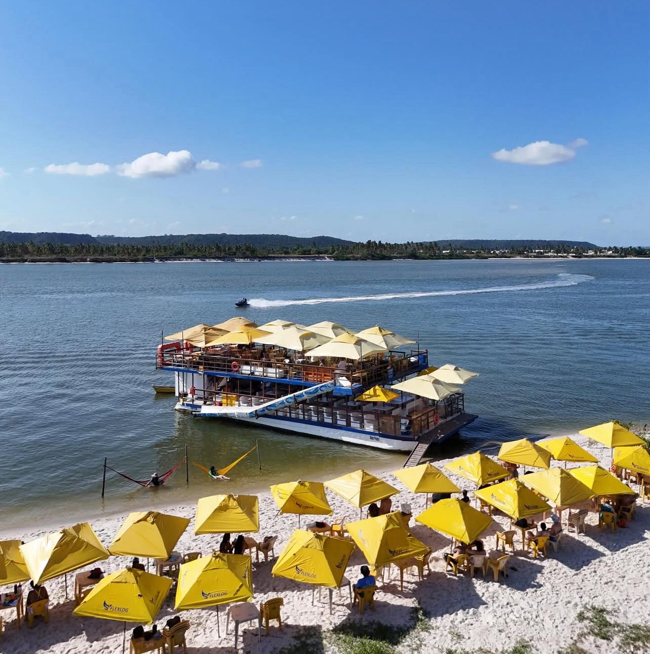 Passeios das Ilhas + Almoco incluso