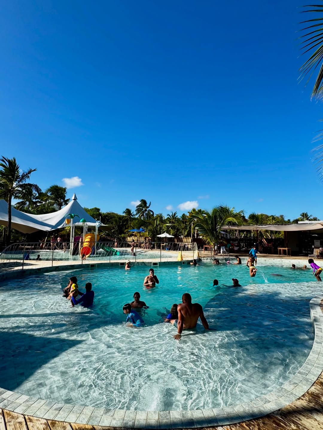 Hibiscus Beach Club